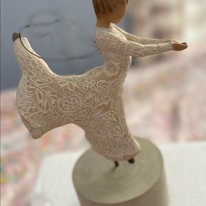 Willow Tree music box “Dance of Life”